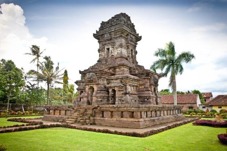 Candi Singosari Temple near by Malang_122412379 (Large)