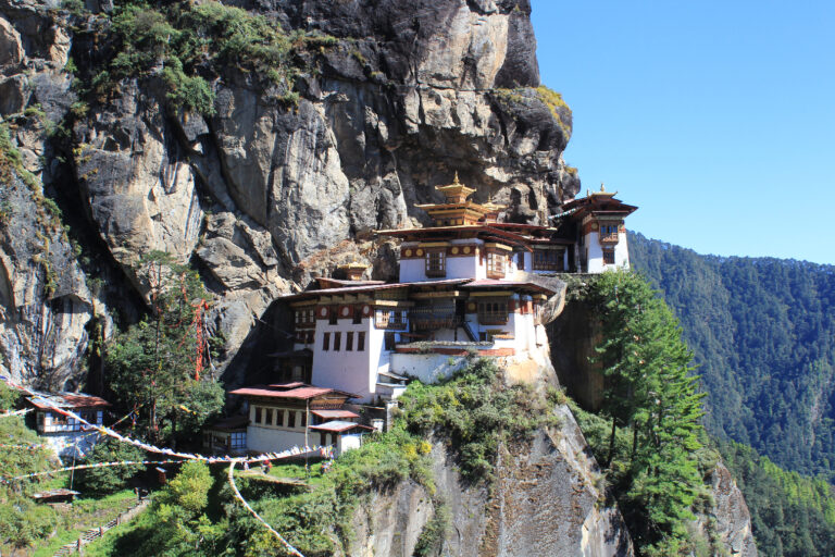 Taktsang Monastery 02 Reduced size