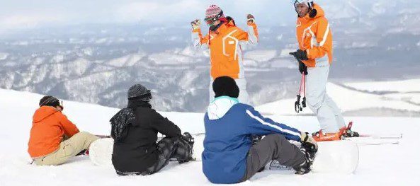 Changbaishan Ski and Snowboard Lessons 1