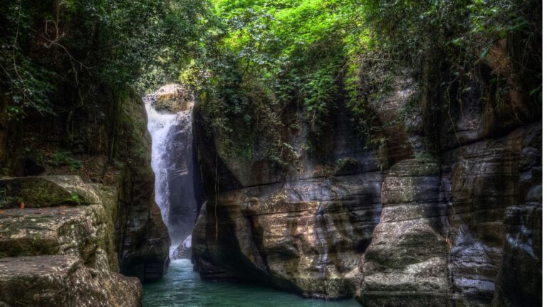 Cunca Wulang Waterfall