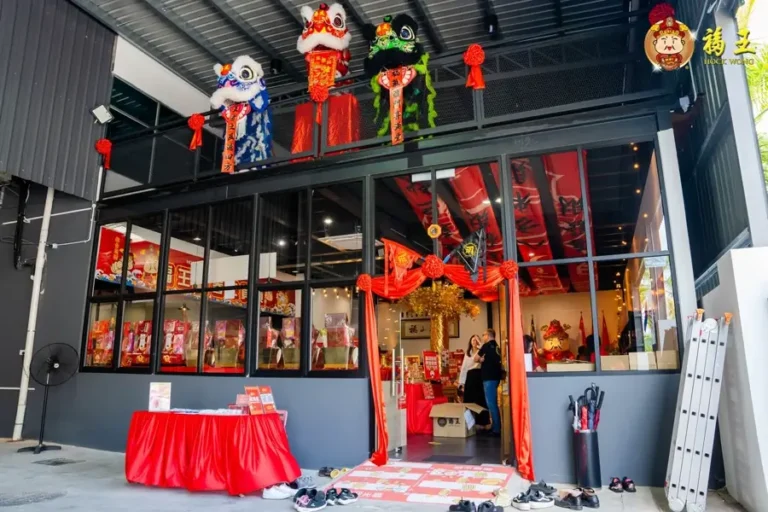 Special Departure Tours 10 Hock Wong CNY Factory Outlet