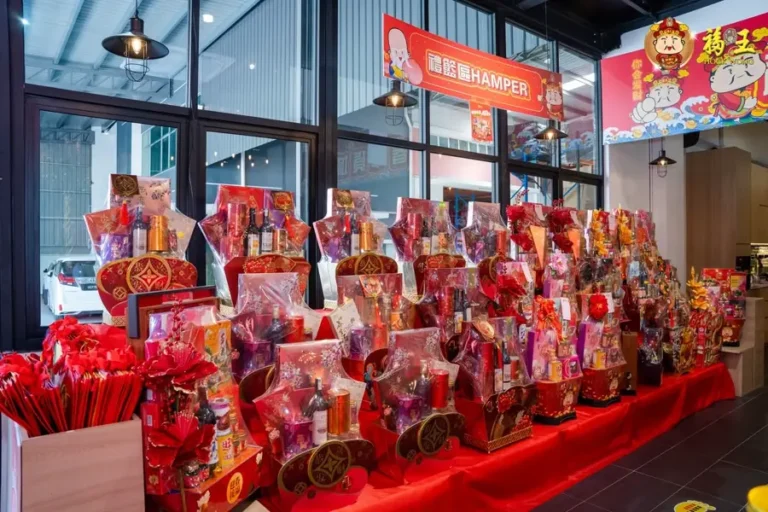 Special Departure Tours 11 Hock Wong CNY Factory Outlet