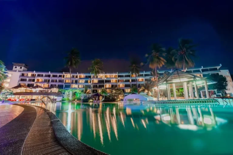 Tunamaya Night_resized_1000